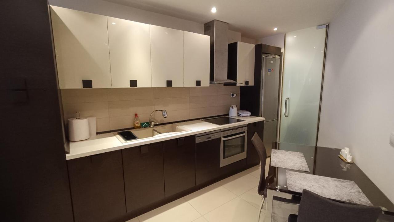 Central Sunny Apartment テッサロニキ エクステリア 写真